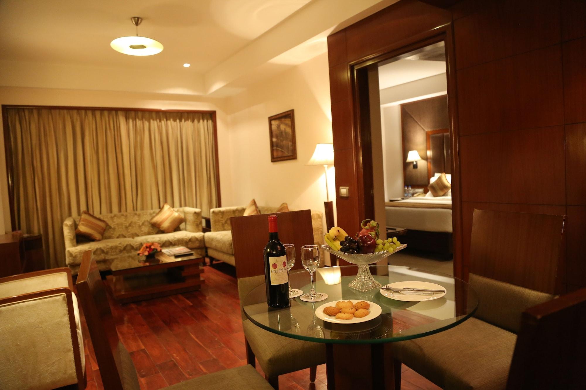 Hotel The Acura, Bmk à Gurgaon Extérieur photo