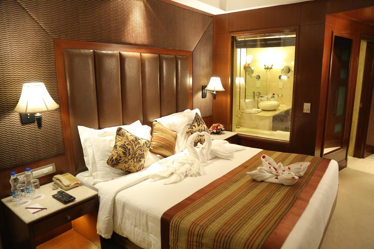 Hotel The Acura, Bmk à Gurgaon Extérieur photo