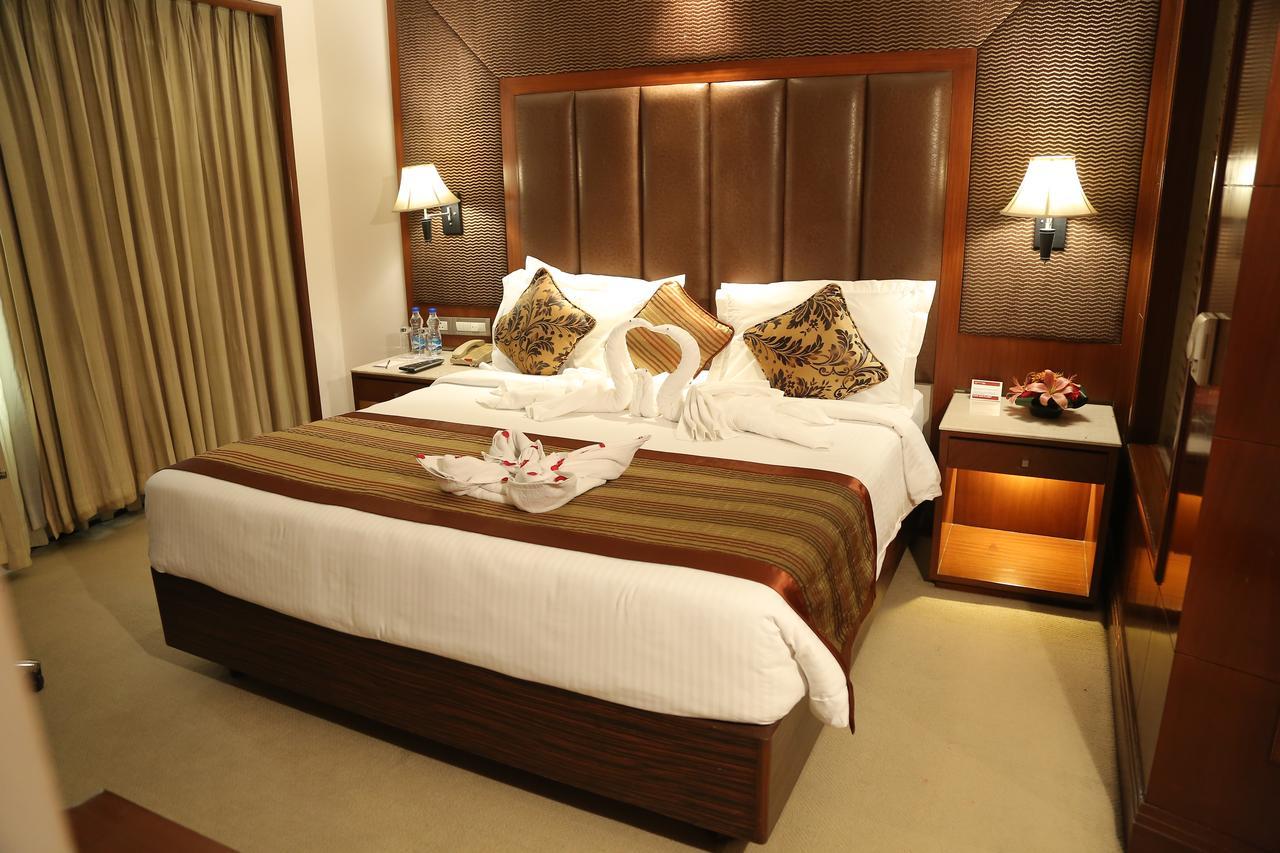 Hotel The Acura, Bmk à Gurgaon Extérieur photo