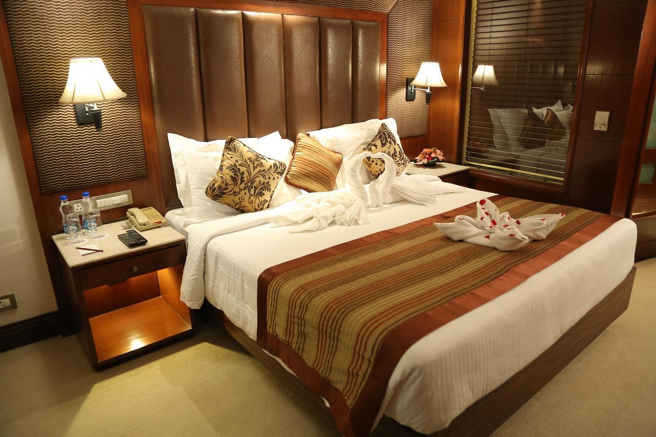 Hotel The Acura, Bmk à Gurgaon Extérieur photo